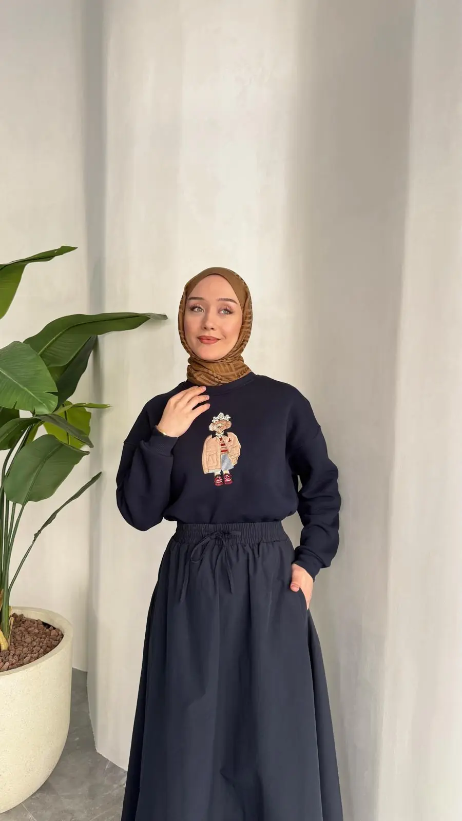 Nakışlı Sweat 14