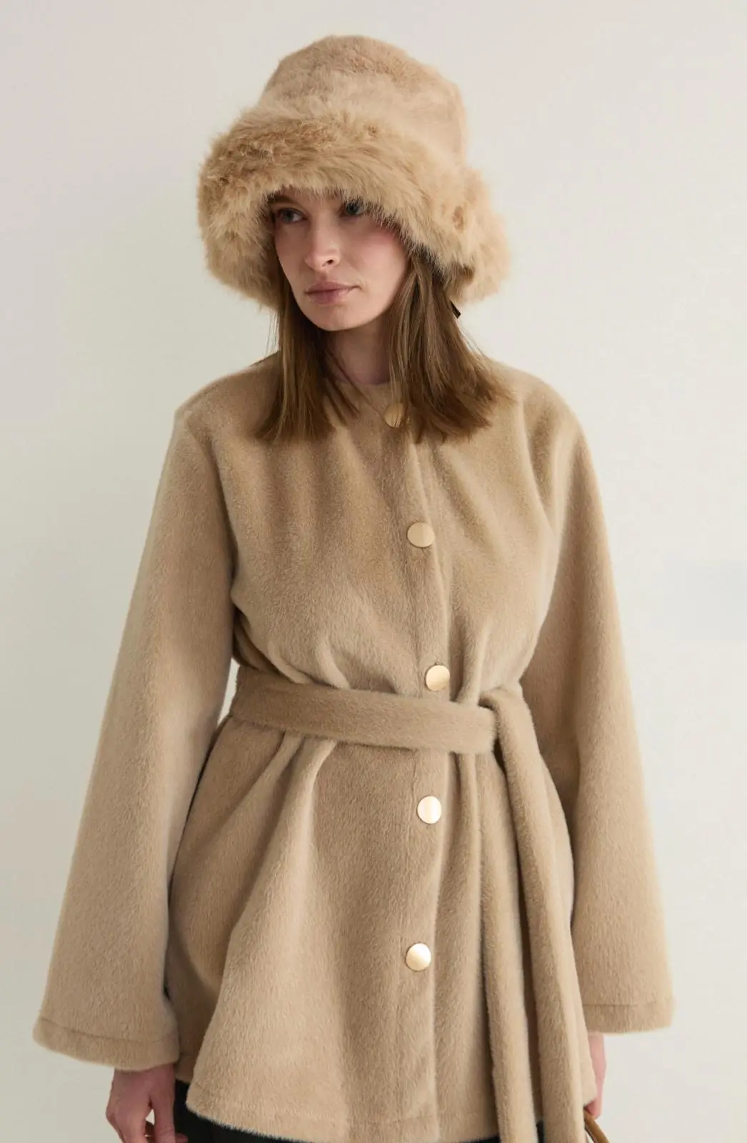 Mary Kemerli Gold Fox Kaban